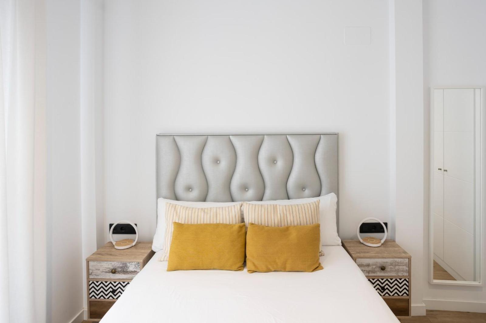 Private & Pool Goyeneta Sevilla Urban Apartment Екстер'єр фото